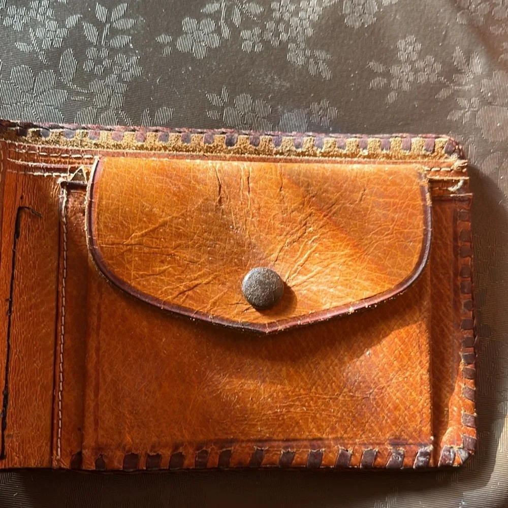 Vintage Embossed leather, bifold wallet, horse , Mexico - Picture 9 of 16